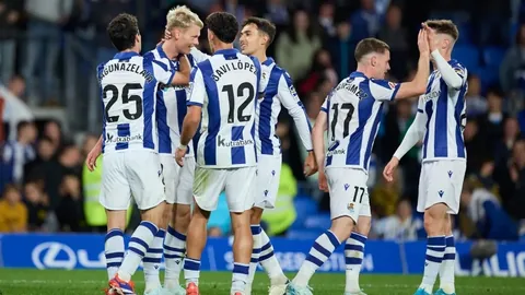 U23球员库拉索亮相，李镇全缺席专家推荐分析